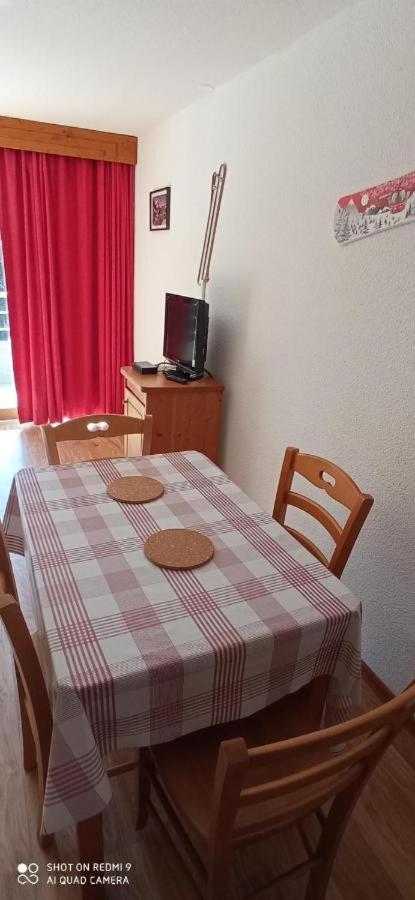 Studio Chamrousse 1700 Pour 4 Personnes - Au Calme - Avec Wifi 외부 사진